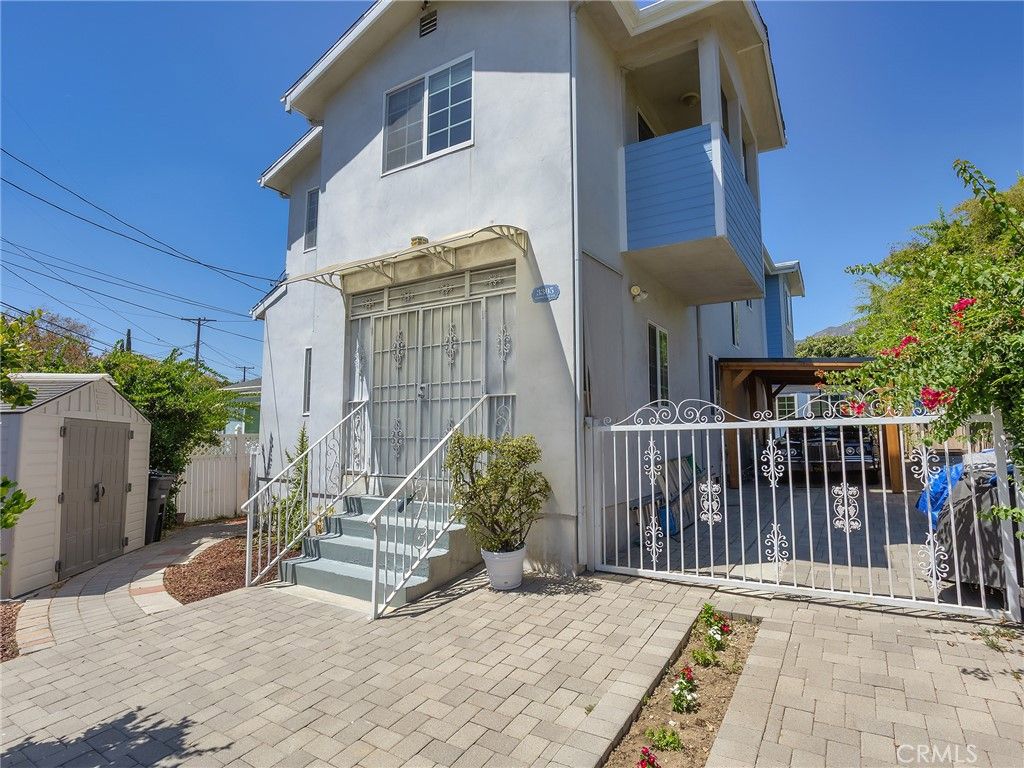 3305 Community Avenue, Glendale, CA 91214 — photo 2
