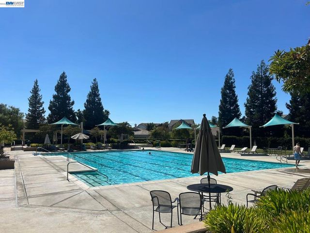 2565 Handel Way, Brentwood, CA 94513