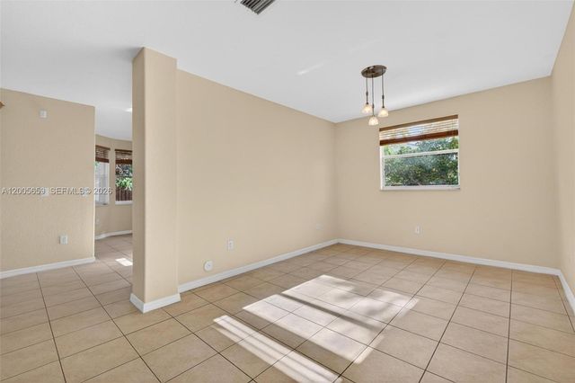 8903 SW 206th St 8903, Cutler Bay, FL 33189