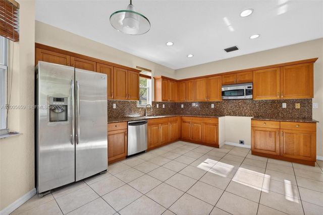 8903 SW 206th St 8903, Cutler Bay, FL 33189