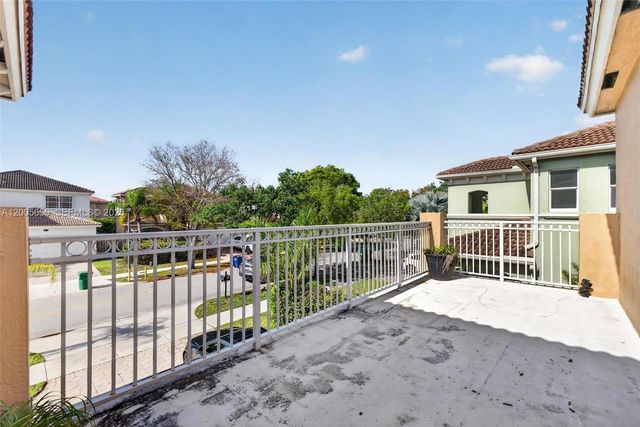 8903 SW 206th St 8903, Cutler Bay, FL 33189