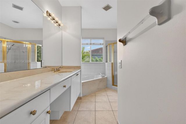 8903 SW 206th St 8903, Cutler Bay, FL 33189