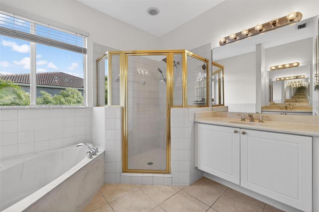 8903 SW 206th St 8903, Cutler Bay, FL 33189