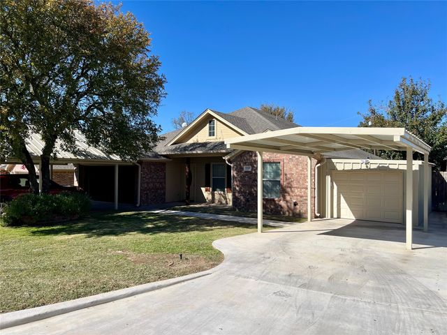 1505 Christi Lane, Graham, TX 76450