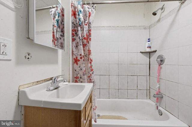 1724 FEDERAL ST, Philadelphia, PA 19146