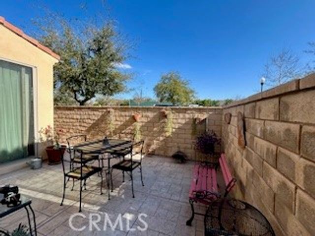 21709 Bene Drive, Saugus, CA 91350