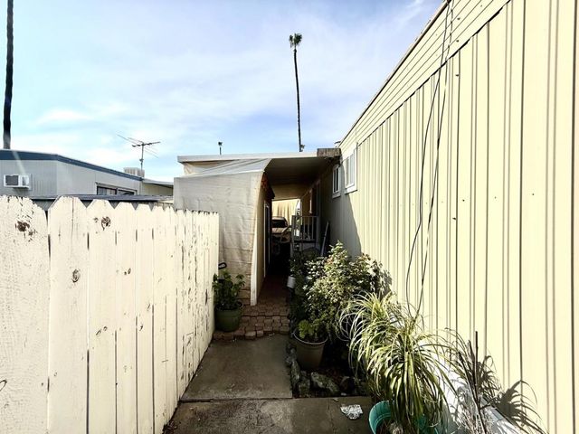 165 Blossom Hill, San Jose, CA 95123