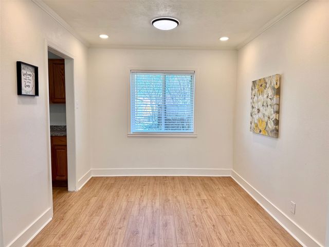 809 Shawnee Trace, Grand Prairie, TX 75051