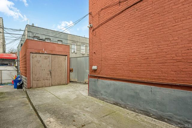548 Sheffield Avenue, Brooklyn, NY 11207