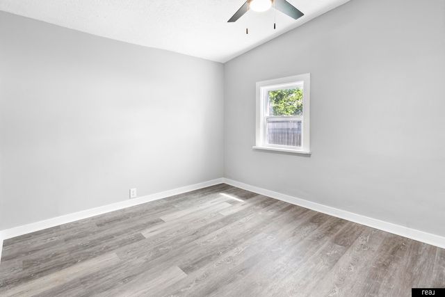 315 N 9th Street, Council Bluffs, IA 51503