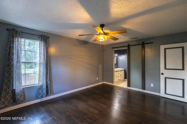 321 PARADISE Circle, Satsuma, FL 32189