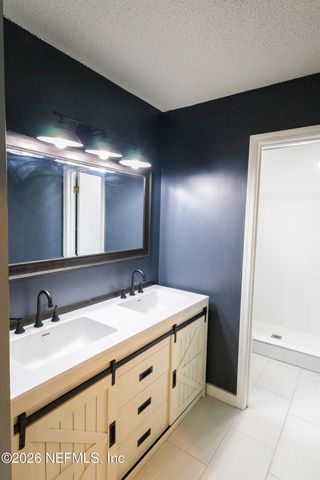 321 PARADISE Circle, Satsuma, FL 32189