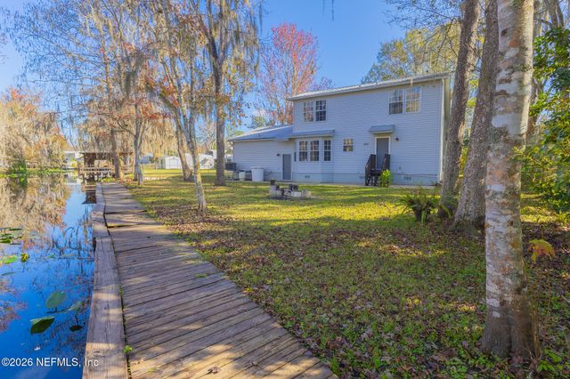 321 PARADISE Circle, Satsuma, FL 32189