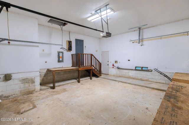 321 PARADISE Circle, Satsuma, FL 32189