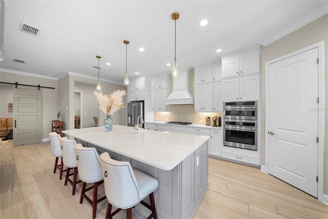 21244 HOLMES CIRCLE, Venice, FL 34293