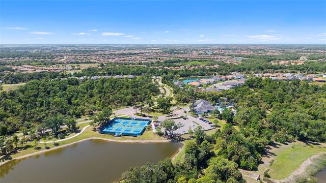 21244 HOLMES CIRCLE, Venice, FL 34293