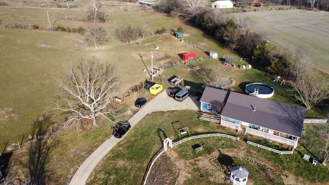 350 Grapevine Road, Harrodsburg, KY 40330