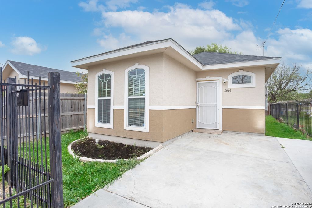 2009 COLIMA ST, San Antonio, TX 78207