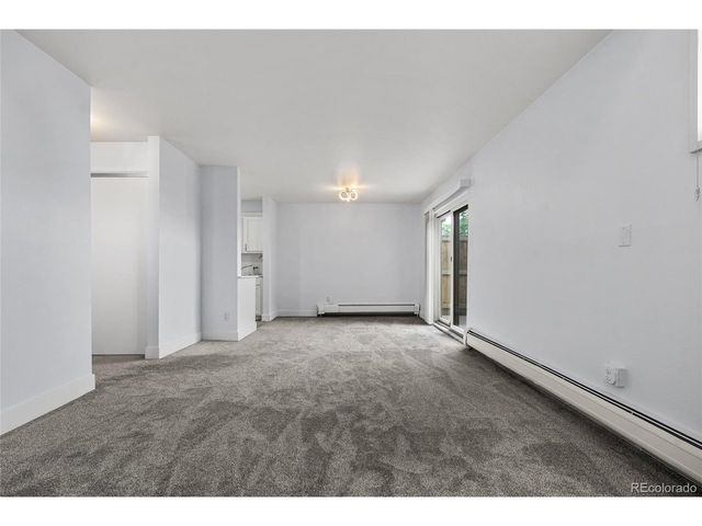 2835 S Monaco Pkwy 1-104, Denver, CO 80222