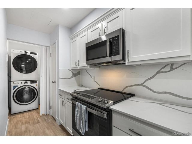 2835 S Monaco Pkwy 1-104, Denver, CO 80222