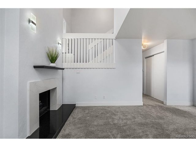 2835 S Monaco Pkwy 1-104, Denver, CO 80222