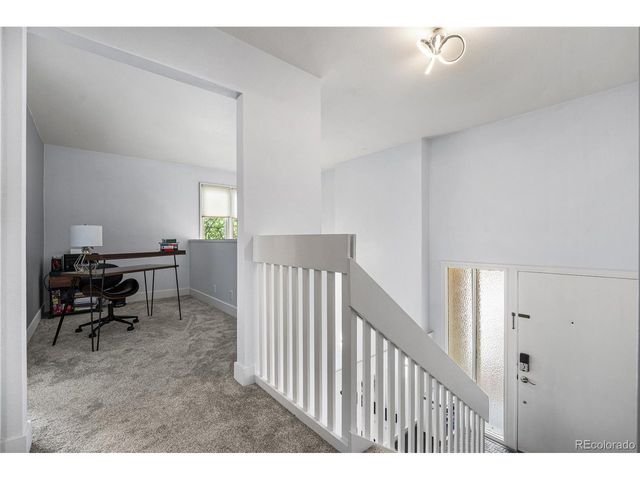 2835 S Monaco Pkwy 1-104, Denver, CO 80222
