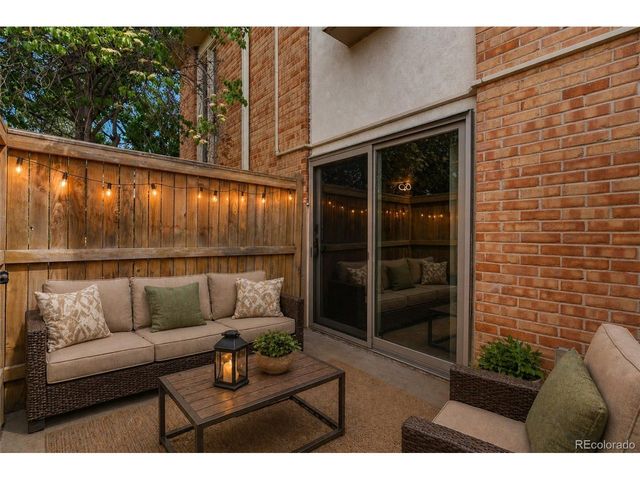 2835 S Monaco Pkwy 1-104, Denver, CO 80222