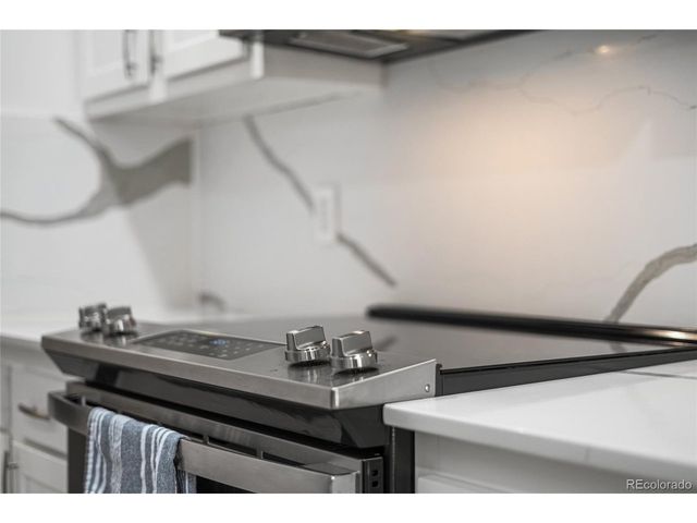 2835 S Monaco Pkwy 1-104, Denver, CO 80222