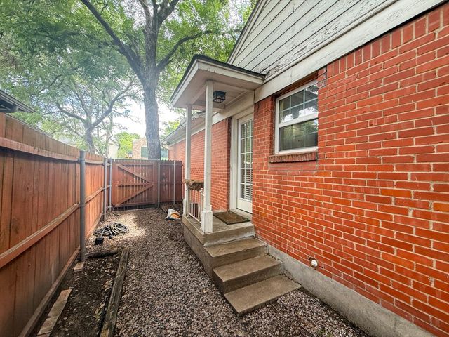 3766 Park Lane, Dallas, TX 75220