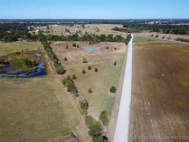 15240 S 413th East Avenue, Coweta, OK 74429