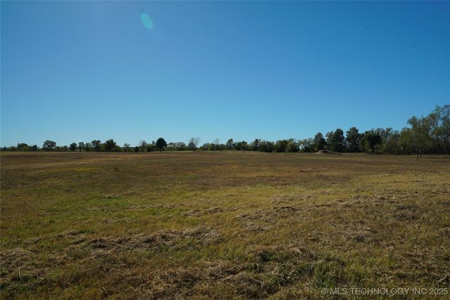 15240 S 413th East Avenue, Coweta, OK 74429