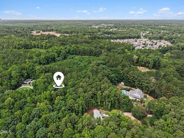 1009 Winding Creek Road, Apex, NC 27502