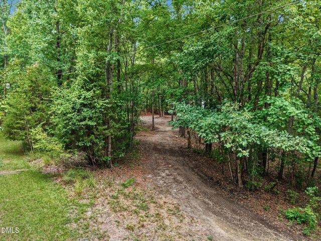 1009 Winding Creek Road, Apex, NC 27502