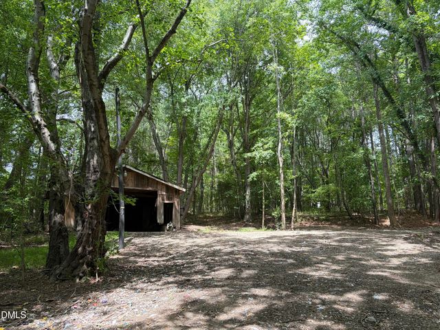 1009 Winding Creek Road, Apex, NC 27502
