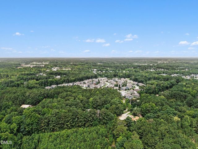 1009 Winding Creek Road, Apex, NC 27502