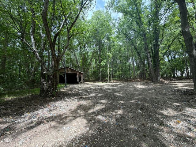 1009 Winding Creek Road, Apex, NC 27502