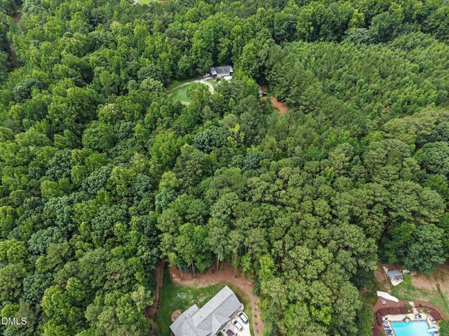 1009 Winding Creek Road, Apex, NC 27502