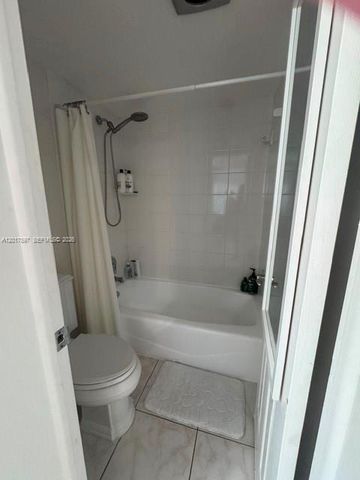 615 NE 12th Ave 109, Fort Lauderdale, FL 33304