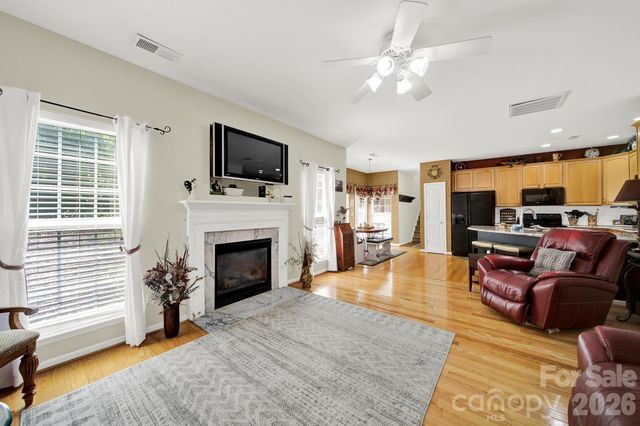 3752 Leela Palace Way, Fort Mill, SC 29708