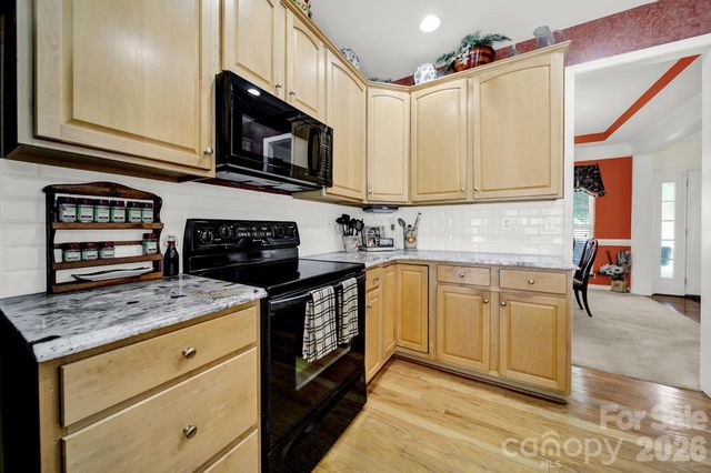3752 Leela Palace Way, Fort Mill, SC 29708