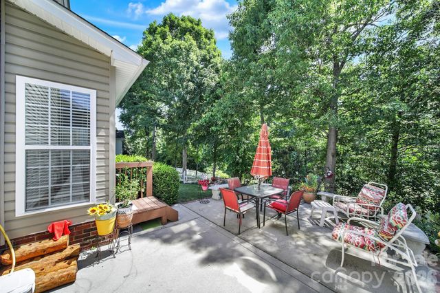 3752 Leela Palace Way, Fort Mill, SC 29708