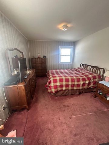 8572 BENTON AVE, Philadelphia, PA 19152