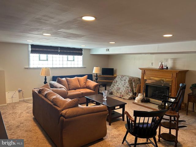 8572 BENTON AVE, Philadelphia, PA 19152