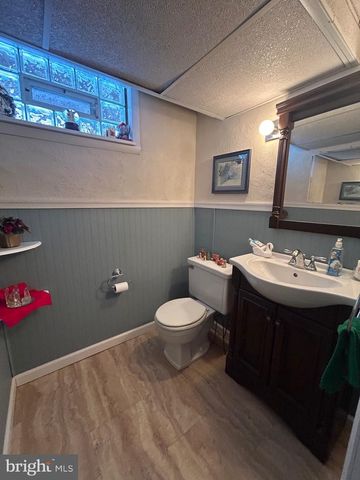 8572 BENTON AVE, Philadelphia, PA 19152