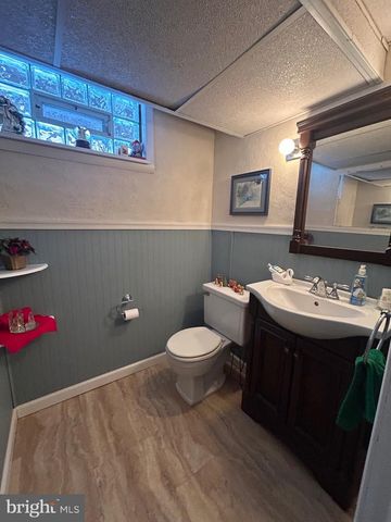 8572 BENTON AVE, Philadelphia, PA 19152