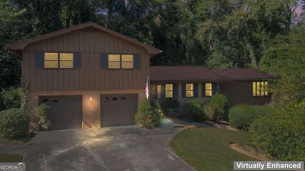 313 Nancy Court SW, Lilburn, GA 30047 — photo 2