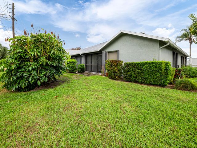 6776 SE Yorktown Drive, Hobe Sound, FL 33455