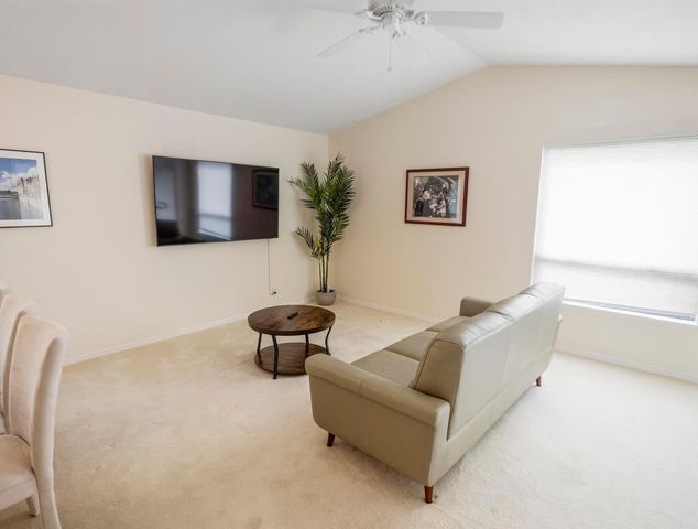 6776 SE Yorktown Drive, Hobe Sound, FL 33455