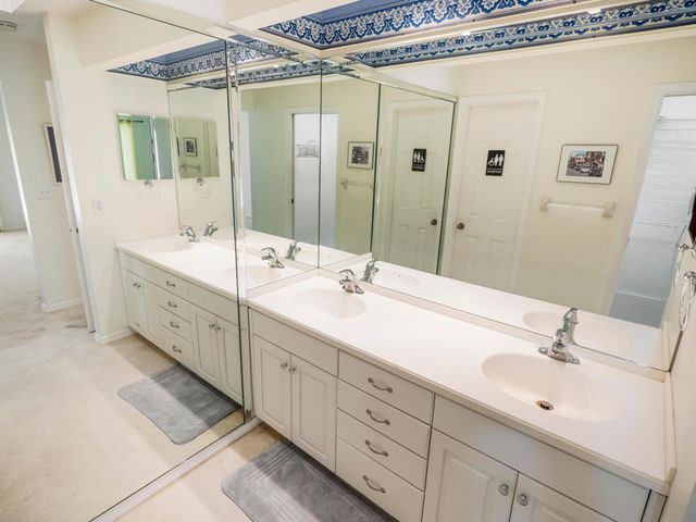 6776 SE Yorktown Drive, Hobe Sound, FL 33455