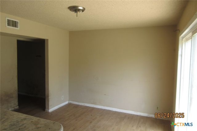 2101 Stagecoach Trail, Temple, TX 76502